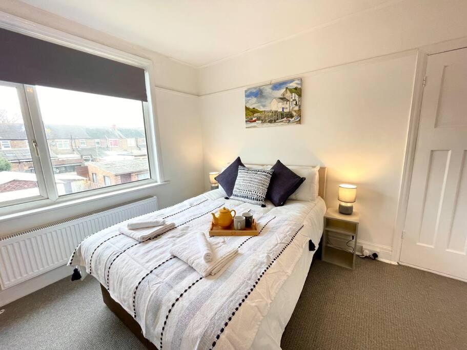 Portsmouth 3 Bedroom Getaway, Sleeps 6 Bagian luar foto