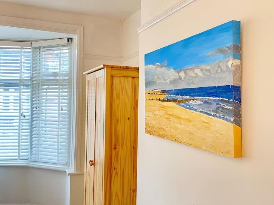 Portsmouth 3 Bedroom Getaway, Sleeps 6 Bagian luar foto