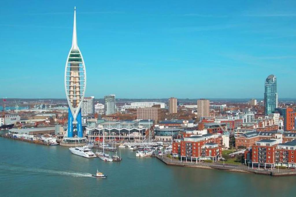 Portsmouth 3 Bedroom Getaway, Sleeps 6 Bagian luar foto